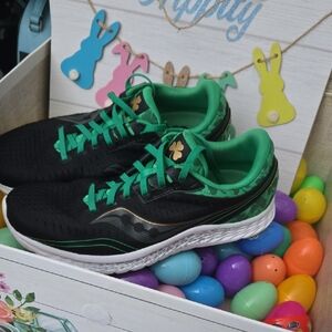 Saucony Mens Kinvara 11's Shamrock Limited Edition